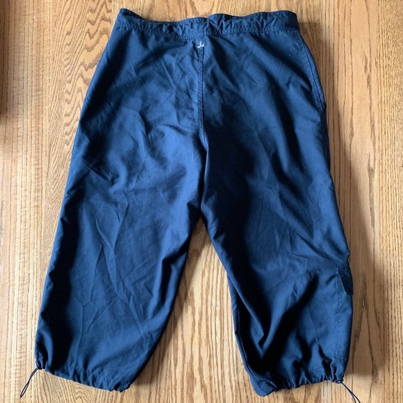 "Prana" black biking capris, EUC, Large - Picture 4 of 16